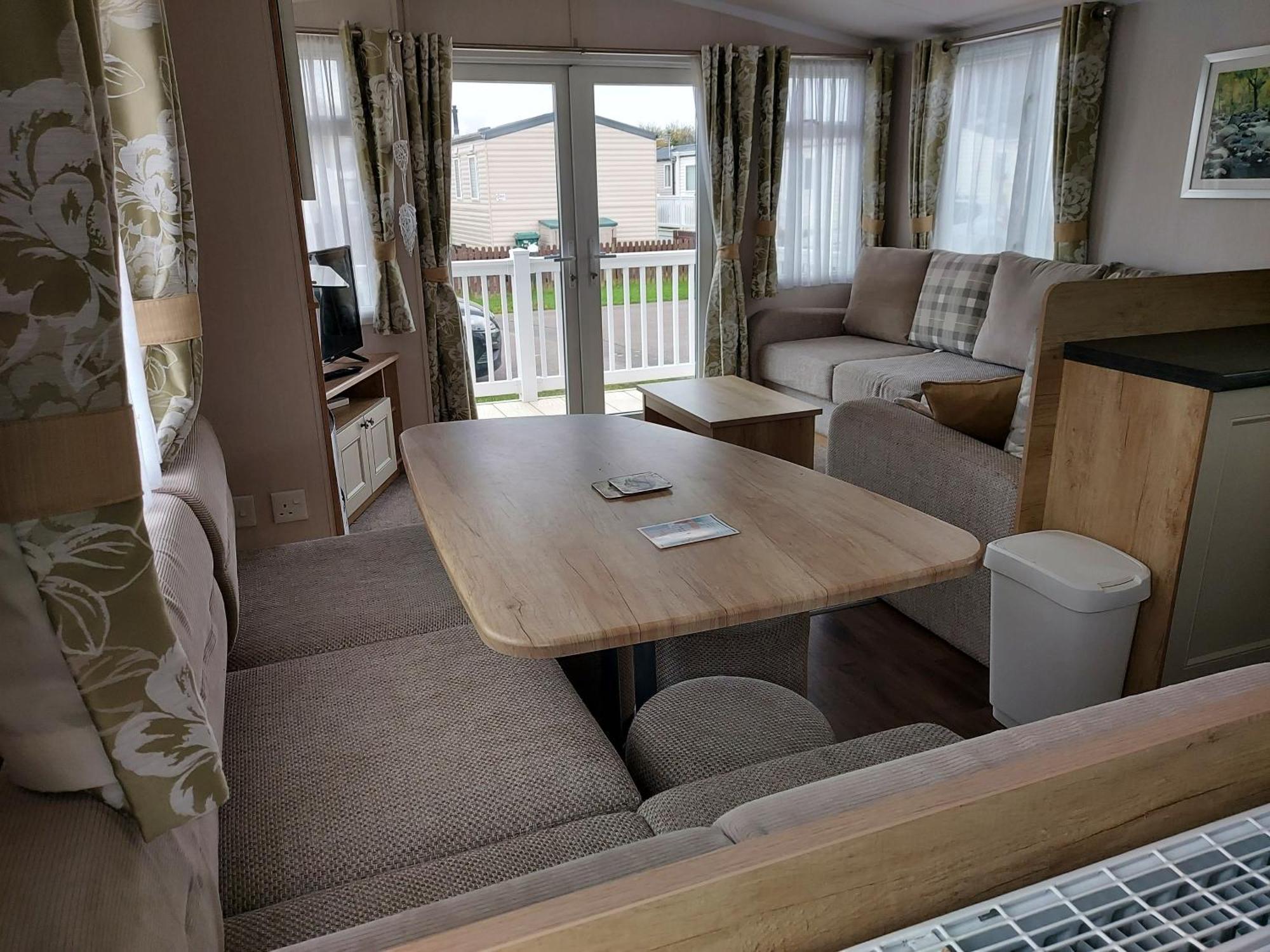 208 Holiday Resort Unity Brean 6 Berth Passes Optional No Pets Exterior photo